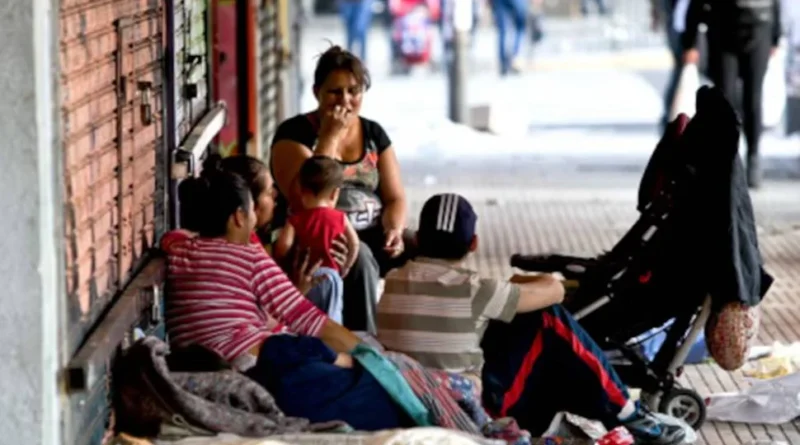 Una familia necesitó casi $1.400.000 para no ser pobre