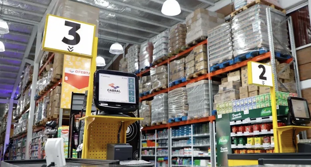 Dos supermercados cierran sus puertas en San Juan: qué pasará con sus 30 empleados
